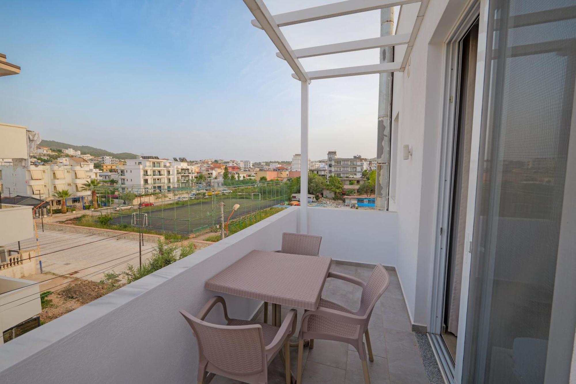 Hotel Veliaj Ksamil Exterior photo